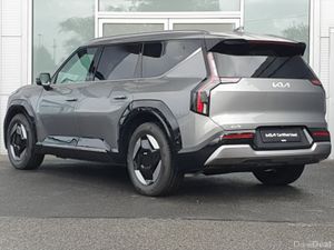 Kia EV9 EV9 Earth model 99.8 KWH - Image 3