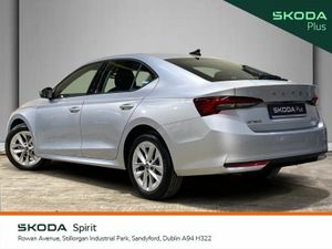 Skoda Octavia Selection 1.5TSI 115bhp DSG mHEV - Image 4