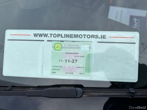 Mini Cooper ==CROSSOVER//AUTO//LIKE NEW//NCTED== - Image 2