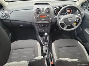 Dacia Sandero Stepway TCe 90  STEPWAY ALTERNATIVE - Image 4