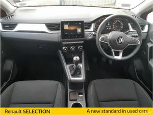 Renault Captur TCe 100 Iconic Petrol - Image 2