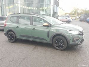 Dacia Jogger HEV 145 Extreme Auto 7S FAMILY - Image 2