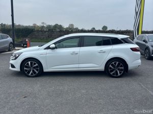 Renault Megane 1.5 Blue dCi 115 ICONIC TOURING - Image 4