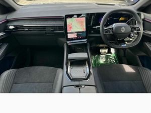 Renault Rafale E-TECH Hybrid 200 Auto esprit Alpin - Image 3