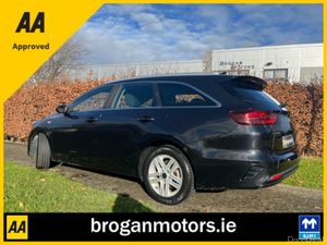 Kia Ceed 2 2020 1.6 CRDi*Estate*One Owner - Image 4