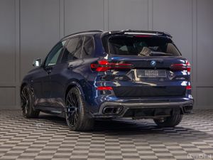 242 BMW X5 X-Drive 50e M-Sport - Image 4