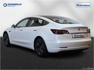 Tesla Model 3 Saloon Standard Plus - Image 3
