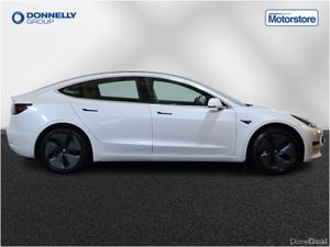 Tesla Model 3 Saloon Standard Plus - Image 4