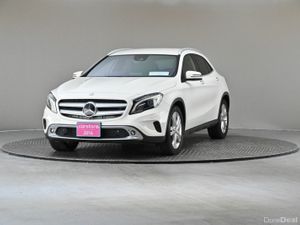 Mercedes-Benz GLA GLA 180 **HALF LEATHER**REVERSE - Image 3