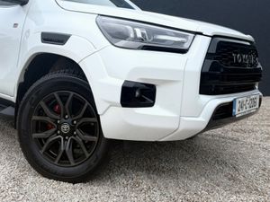 Toyota Hilux GR Sport 2.4 Automatic 2024 - Image 2