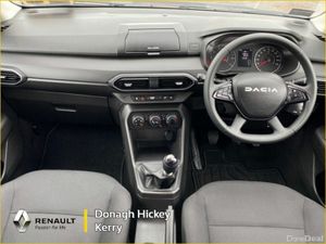 Dacia Sandero TCe 90 Essential - Image 2