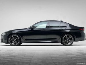 BMW 5-Series 520D M SPORT - Image 4