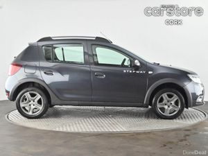 Dacia Sandero Stepway Blue dCi 95 STEPWAY Signatur - Image 2