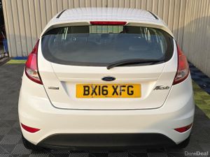 2016 Ford Fiesta 1.0 Petrol ZETEC - Image 4