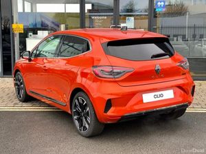 Renault Clio Techno E-Tech full hybrid 145 (Ex -St - Image 2