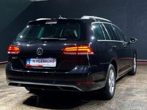 Volkswagen Golf AUTOMATIC 1.2 TSI - CRUISE CONTROL - Image 4