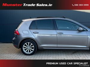Volkswagen Golf 1.6 TDI 110HP Lounge - Image 3