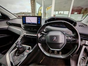 PEUGEOT 3008 ALLURE PREMIUM BLUEH BLUEHDI S/S - Image 2