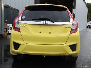 HONDA FIT HYBRID YELLOW 2013 - Image 4