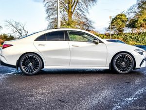 Mercedes-Benz CLA 220d AMG Premium Plus 190bhp Aut - Image 4
