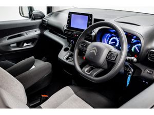 Citroen Berlingo *Electric 7-Seater* ë-FEEL XL 50k - Image 2