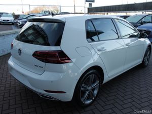 2.0TDI 150 BHP HIGHLINE PLUS 5DR HATCHBACK AUTO // - Image 4