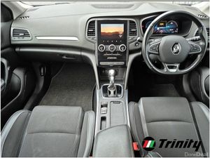 Renault Megane ** E TECH ** PHEV ** GREAT VALUE ** - Image 2