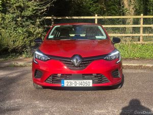 2023 RENAULT CLIO 1.0 EVOLUTION - Image 2