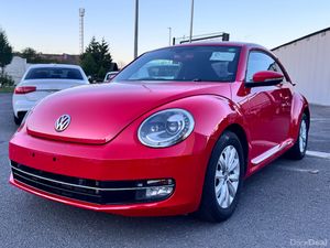 VOLKSWAGON BEETLE RED 2015 - Image 4