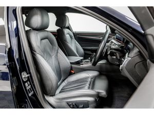 BMW 5-Series M Sport Touring 2.0 Diesel 48V MHEV A - Image 3
