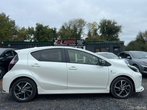 19 TOYOTA AQUA GR SPORT - Image 4