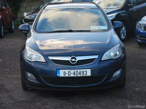 Opel Astra 2011 1.3 CDTI - Image 2