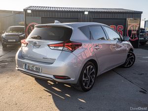 2016 Auris 1.8 Hybrid/FSH/New NCT/*2026 PRICE* - Image 2