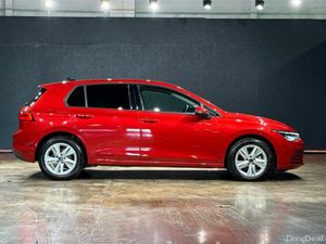 Volkswagen Golf AUTOMATIC 1.0L E-TSI - CRUISE CONT - Image 3