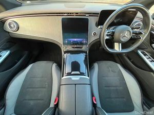 Mercedes-Benz EQE SUNROOF AMG LINE PREMIUM - Image 2