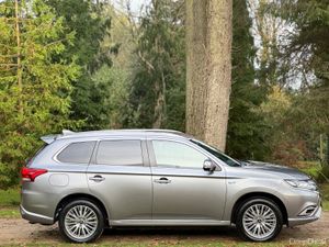 2.4GX4 PLUG IN HYBRID - Image 4