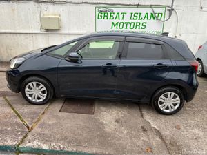 Honda Fit 1.5i Petrol Hybrid Automatic - Image 3