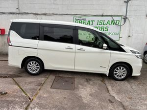 Nissan Serena 2.0i HYBRID 8 SEATER PETROL AUTOMATI - Image 3