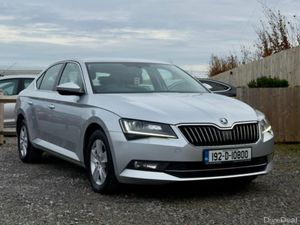 Skoda Superb AMB 2.0tdi 150HP 4DR - Image 4