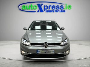 Volkswagen Golf 1.2 TSI Automatic, Reversing camer - Image 3