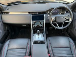 Land Rover Discovery Sport SUNROOF P300E R-DYNAMIC - Image 2