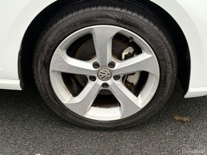 172 VW GOLF 1.2 COMFORTLINE AUTO NEW SHAPE - Image 4