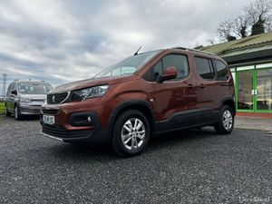 Wheelchair Car - Image 3