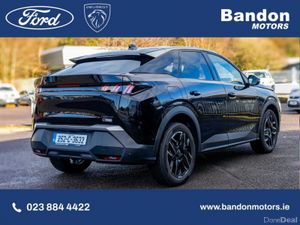 Peugeot 3008 2025 Peugeot 3008 Black 1.2 MHEV Pure - Image 3