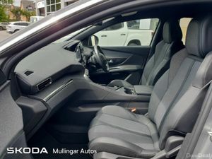 Peugeot 5008 1.5 BlueHDi 130bhp Allure Auto - Image 4