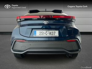 Toyota C-HR C-HR Sport - Image 4