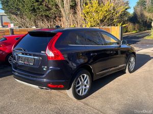 VOLVO XC60 AUTO 2.0 DIESEL PANORAMIC ROOF - Image 4