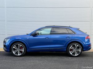 232 Audi Q8 60 TFSI e Competition - Image 3