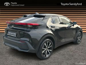 Toyota C-HR NEW MODEL HYBRID SPORT // HEATED SEATS - Image 2