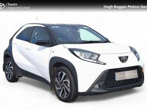 Toyota Aygo X AYGO X 1.0 DESIGN